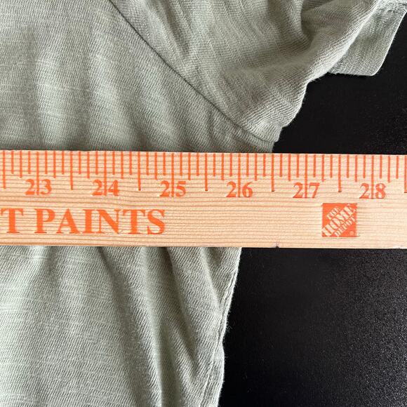 Women’s Top Lot of 2 Black Long Sleeve Green Short Sleeve Casual Comfort Staple - Picture 7 of 11